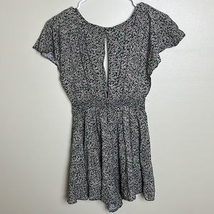 Urban outfitter women’s xs flower dress